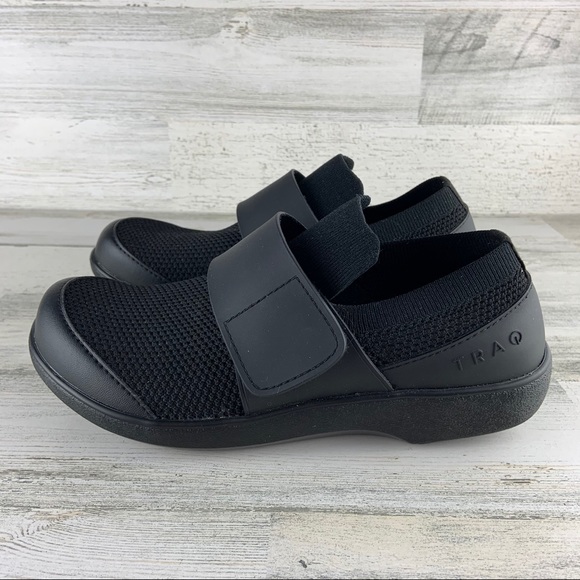 ALEGRIA TRAQ Qwik Smart Black Walking Shoe 7